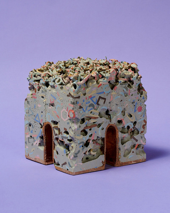 Renata Cassiano Alvarez, Monticulo, 2022, ceramic and gold, 9 x 5 x 3.5 in.