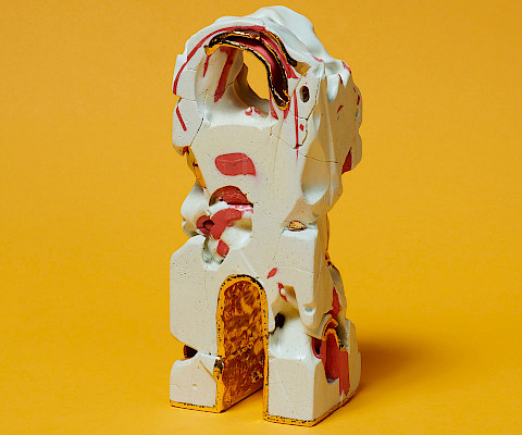 Renata Cassiano Alvarez, Yo Soy el Rio, 2022, ceramic and gold, 10 x 4.5 x 4.5 in.